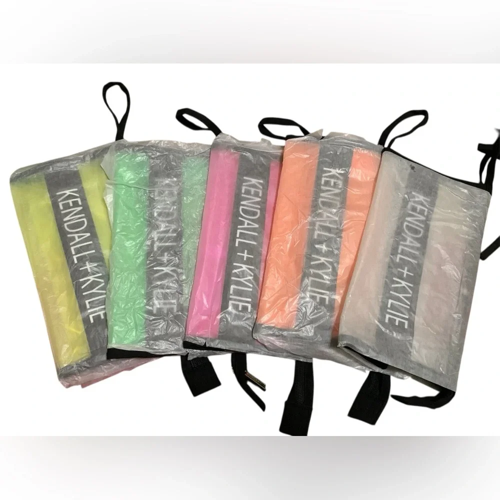 Kendall & Kylie Vibrant Transparent Bag Set - Picture 4 of 4